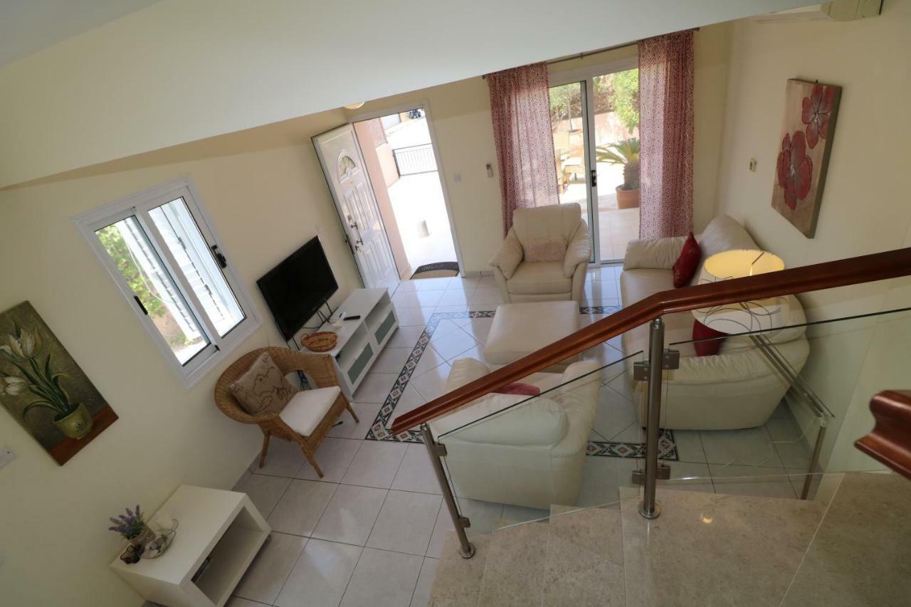 The Paradise Townhouses By Taimoura Paphos Kültér fotó