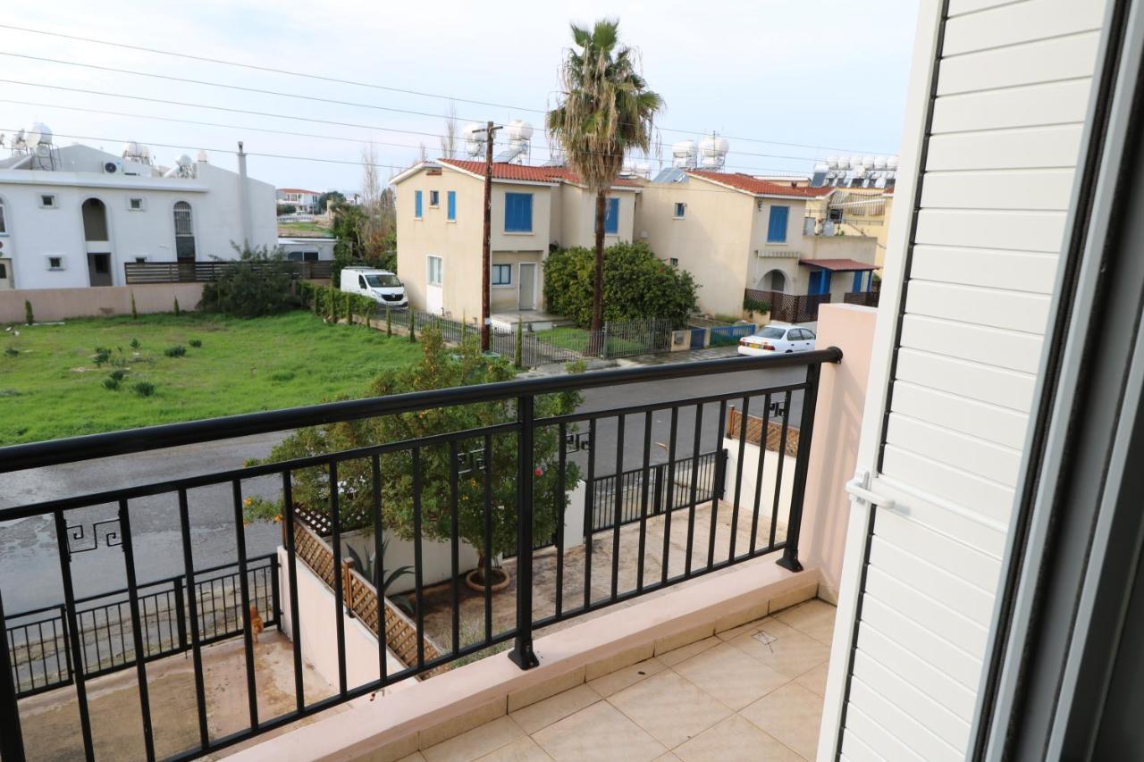 The Paradise Townhouses By Taimoura Paphos Kültér fotó