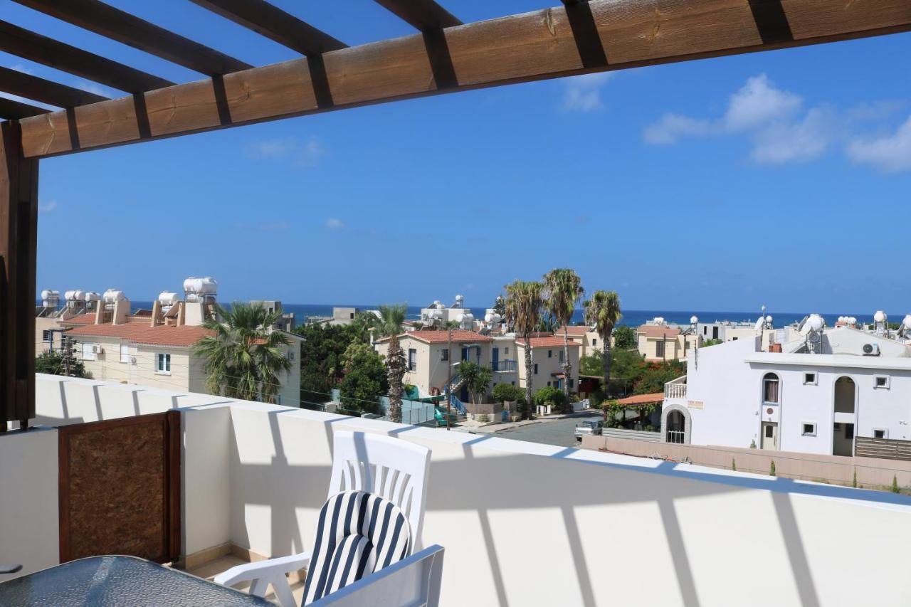 The Paradise Townhouses By Taimoura Paphos Kültér fotó